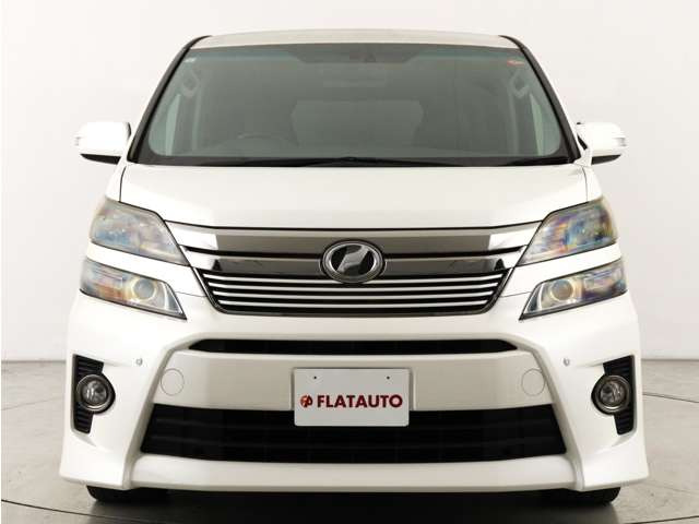 大迫力のフロントフェイスです!状態は非常にいいですが、コーティング施工により更なる質感をご提供できます。プランは数多く御座いますので、お気軽にお申し付けください!