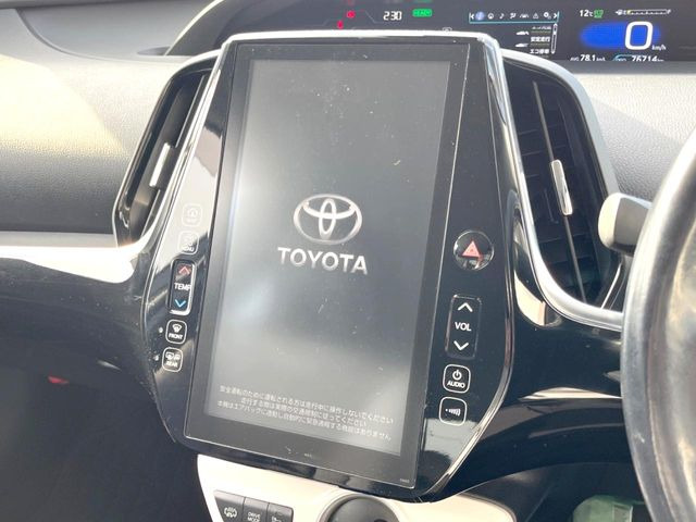 �y�����i�r�z�l�C�̏����i�r�𑕔����Ă���܂��B�i�r�̎g���₷���͂������A�I�[�f�B�I�@�\���[��!�L�����v�◷�s�͂������A�ʋ΂┃�����ȂǕ��i�̃h���C�u���y�����Ȃ�͂���