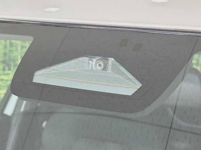 �y�X�Y�L �Z�[�t�e�B�T�|�[�g�z���s���ɑO���̎ԗ�����F�����A�Փ˂������Ȏ��͌x��ƃu���[�L�ŏՓˉ���Ɣ�Q�y�����A�V�X�g�B�����S�Ƀh���C�u�����y���݂��������܂��B