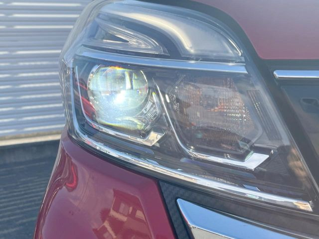 �yLED�w�b�h���C�g�z���V����ԑ��s�����ǍD�Ȏ��E���m�ۂ����S���ĉ^�]�ł��鍂�P�xLED�w�b�h���C�g�𑕔�!�_�����x�������A����d�͂��}�����Ă��܂��B