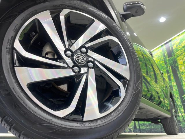 �y����17�C���`�A���~�z�C�[���z�O�ςɃ}�b�`���������A���~�z�C�[���𑕒����Ă���܂��B�e��ЊO�A���~�z�C�[����A�X�^�b�h���X�^�C�����戵�����Ă���܂��B���񂲑��k����������