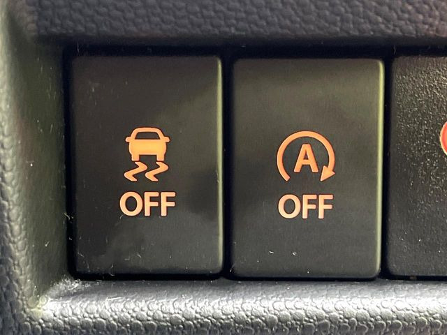 �y�A�C�h�����O�X�g�b�v�z�ԐM����a�؂Œ�Ԃ����ۂɃG���W�����~���A���ʂȔR���̏����}���܂��B�R��������ی�ɂȂ���@�\��G���W���̓u���[�L�𗣂��΍Ďn�����܂��B