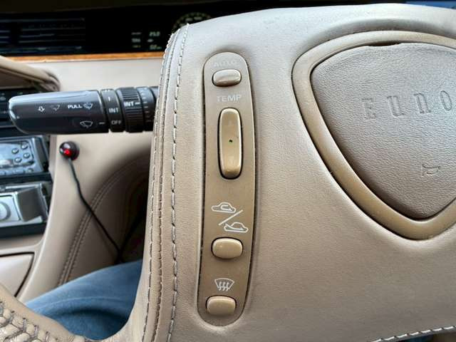 �C�ɂȂ邨�Ԃ�����܂�����E�̓d�b�ԍ����璼�ڂ��X�ɂ��₢���킹���������B�x�����@����ԗ����A��Ԃ܂łȂ�ł������������Ē����܂��B�X�^�b�t�ꓯ���A�����҂����Ă���܂��B