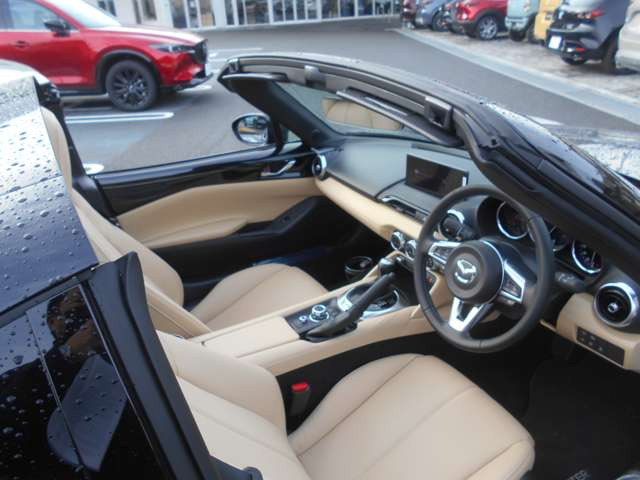 ロードスターRF2.0 VS