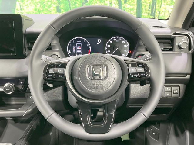 �y�����v�����X�e�A�����O�z�㎿�Ȋv���g�p���邱�ƂŁA��ɂ����������݂ƂĂ��^�]���₷���n���h���ł���