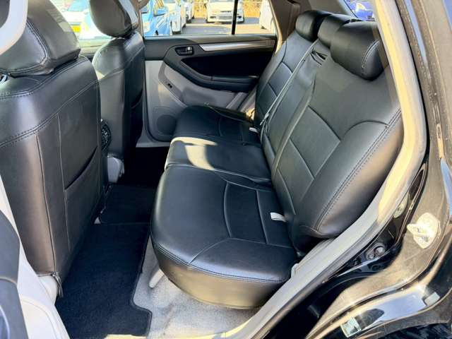 �C�ɂȂ邨�Ԃ�����܂�����E�̓d�b�ԍ����璼�ڂ��X�ɂ��₢���킹���������B�x�����@����ԗ����A��Ԃ܂łȂ�ł������������Ē����܂��B�X�^�b�t�ꓯ���A�����҂����Ă���܂��B