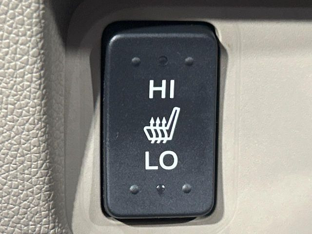 �y�V�[�g�q�[�^�[�z�������ɏd�󂷂�V�[�g�q�[�^�[!�G�A�R����葁�����܂��Ă����̂Ŋ�����̐l�����S�ł��ˁ�G�A�R���̉����͊������邩����A�Ƃ������ɂ����������߂ł��B