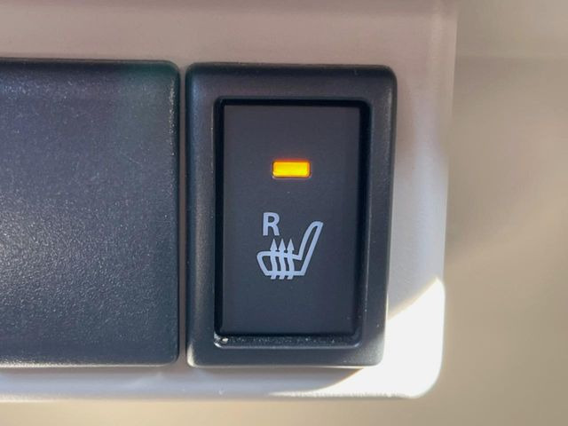 �y�V�[�g�q�[�^�[�z�������ɏd�󂷂�V�[�g�q�[�^�[!�G�A�R����葁�����܂��Ă����̂Ŋ�����̐l�����S�ł��ˁ�G�A�R���̉����͊������邩����A�Ƃ������ɂ����������߂ł��B