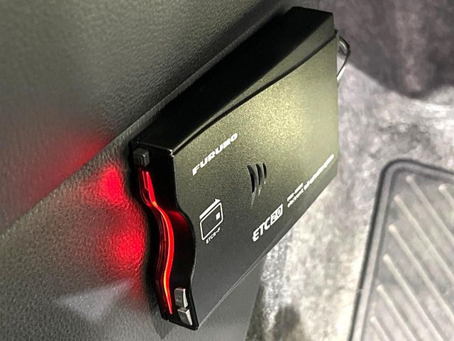 �yETC�z�������H�̗��������X�g���X�Ȃ��ʉ�!�b��̃X�|�b�g��T�[�r�X�G���A�ɑ����u�X�}�[�gIC�v���p���͕K�{�̃A�C�e���ł��B���X�ŃZ�b�g�A�b�v�����{�A���[�ԓ������炷���ɂ����p���������܂�!