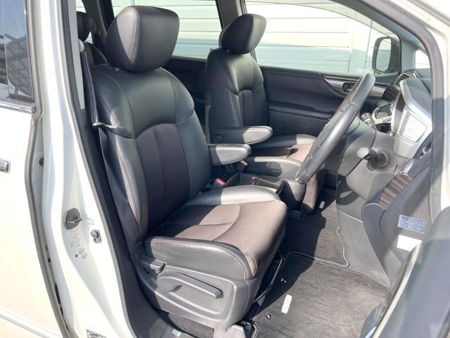 �y�n�[�t���U�[�V�[�g�z�������ƍ���S�n�𗼗������l�C�̃V�[�g���w�ʁE���ʂ̃t�@�u���b�N�f�ނ́A�ʋC���̗ǂ��⊊��ɂ����ɗD��Ă��܂��B�C���╞���ɍ��E���ꂸ���K�ɂ���肢�������܂��B