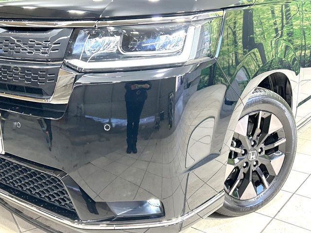 �yLED�w�b�h���C�g�z���V����ԑ��s�����ǍD�Ȏ��E���m�ۂ����S���ĉ^�]�ł��鍂�P�xLED�w�b�h���C�g�𑕔�!�_�����x�������A����d�͂��}�����Ă��܂��B