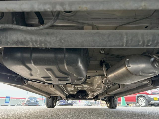 ����肪���ꂢ�Ȃ����ɁA�h�K���H�̎{�H���I�X�X���B�~��n��͂������A���ݕ��ɂ��Z���̕���A��Ń}�����E�E�B���^�[�X�|�[�c���������ɂ��D�]���������Ă���܂��B