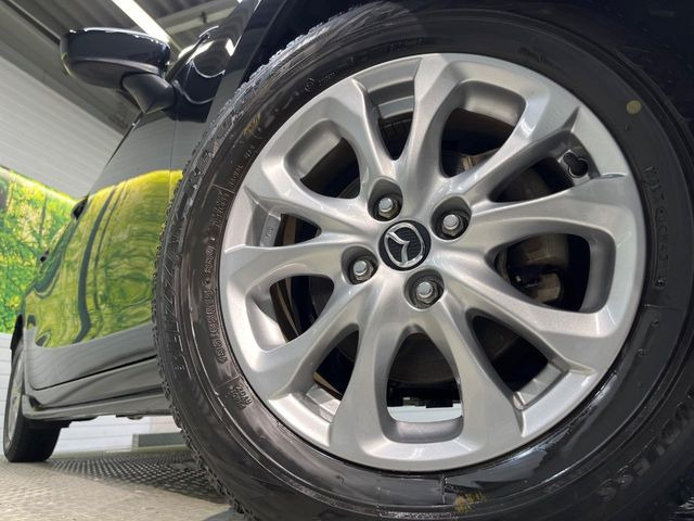 �y����15�C���`�A���~�z�C�[���z�O�ςɃ}�b�`���������A���~�z�C�[���𑕒����Ă���܂��B�e��ЊO�A���~�z�C�[����A�X�^�b�h���X�^�C�����戵�����Ă���܂��B���񂲑��k����������