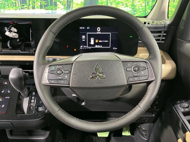 �y�����v�����X�e�A�����O�z�㎿�Ȋv���g�p���邱�ƂŁA��ɂ����������݂ƂĂ��^�]���₷���n���h���ł���