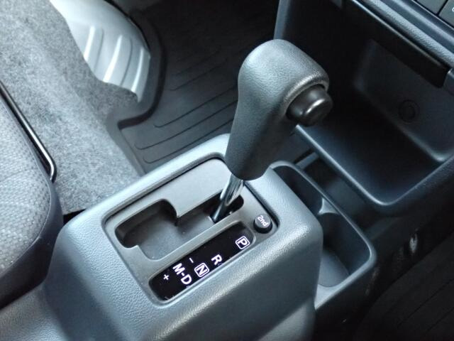 �V�t�g�m�u�̓X�����Ȃ��A���ꂢ�ȏ�Ԃł��B���ł��G��镔�������ꂢ���Ƒ�؂ɏ���Ă������Ƃ�������܂���B