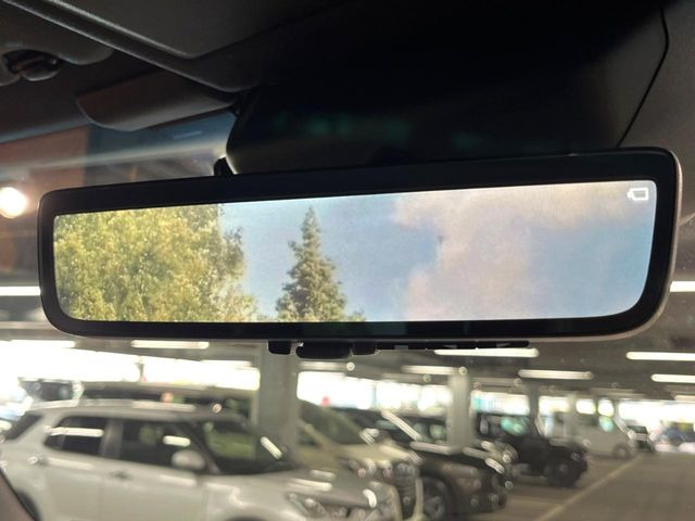 �y�f�W�^���C���i�[�~���[�z��Ȃ̑傫�ȉו��⓯��҂Ō�����m�F���Â炢���ł����S!�J�������B�e�����ԗ�����̉f�������[���~���[���ɕ\���B�N���A�Ȏ��E�ŏ󋵂̊m�F���\�ł�!