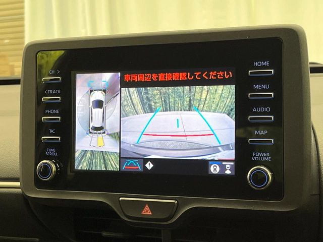 �y�p�m���~�b�N�r���[���j�^�[�z��p�̃J�����ɂ��A�ォ�猩���낵���悤�Ȏ��_��360�x�N���}�̎��͂��m�F���邱�Ƃ��ł��܂������p�������m�F���₷���A�����ꏊ�ł̐؂�Ԃ��⒓�Ԃ��X���[�Y�ɍs���܂��B