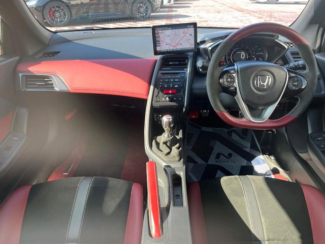 �O���[�v���݌ɐ���30,000��!!�S���̌n��X���烁�[�J�[�E�Ԏ��킸���Љ�o����̂ŁA���Ȃ��Ƀs�b�^���̂��Ԃ�������͂��ł���܂��͂��₢���킹��������