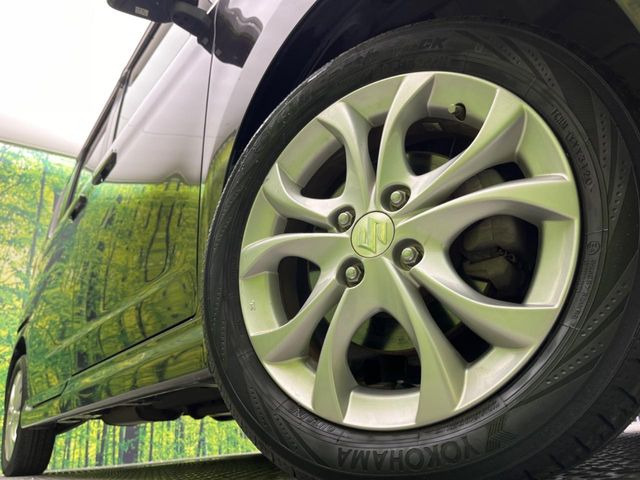 �y15�C���`�A���~�z�C�[���z�O�ςɃ}�b�`�����A���~�z�C�[���𑕒����Ă���܂��B�e��A���~�z�C�[����A�X�^�b�h���X�^�C�����戵�����Ă���܂��B���񂲑��k����������