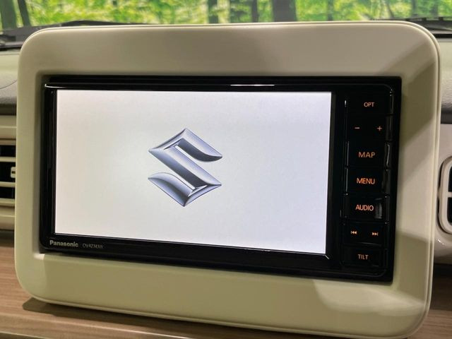 �y�����i�r�z�l�C�̏����i�r�𑕔����Ă���܂��B�i�r�̎g���₷���͂������A�I�[�f�B�I�@�\���[��!�L�����v�◷�s�͂������A�ʋ΂┃�����ȂǕ��i�̃h���C�u���y�����Ȃ�͂���