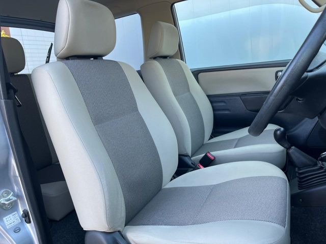 �^�]�ȃV�[�g���͎g�p�������Ȃ��A�ǍD�ȏ�ԂƂȂ��Ă��܂��B���J�Ɏg���Ă������Ƃ��悭�킩��܂��ˁB