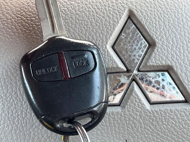 �y�L�[���X�z�������ꂽ�ꏊ����ł��{�^����Ńh�A�̊J���E�{�����ł���̂łƂ��Ă��֗�!�h�A�̌�������ɏ������邱�Ƃ�����܂����