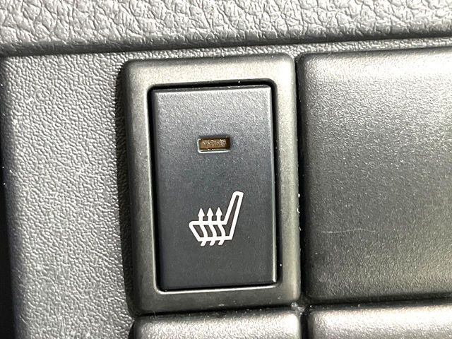 �y�V�[�g�q�[�^�[�z�������ɏd�󂷂�V�[�g�q�[�^�[!�G�A�R����葁�����܂��Ă����̂Ŋ�����̐l�����S�ł��ˁ�G�A�R���̉����͊������邩����A�Ƃ������ɂ����������߂ł��B