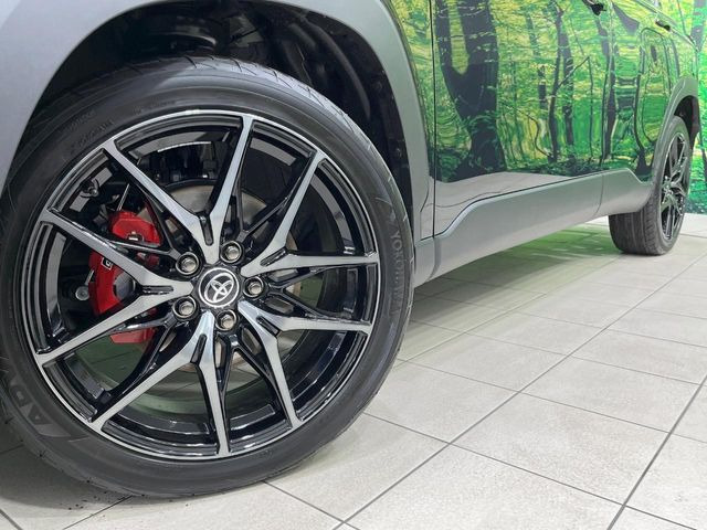 �y����19�C���`�A���~�z�C�[���z�O�ςɃ}�b�`���������A���~�z�C�[���𑕒����Ă���܂��B�e��ЊO�A���~�z�C�[����A�X�^�b�h���X�^�C�����戵�����Ă���܂��B���񂲑��k����������