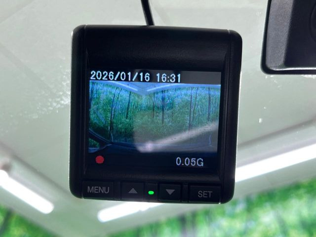 �y�h���C�u���R�[�_�[�z�h���C�u���R�[�_�[����!���s���͂������A������^�]�⎖�̂ɑ��������ہA�f���ŋL�^���A����̃��X�N�ɔ����܂��B���L�^�pSD�J�[�h�͂��q�l�����g�ł��������������K�v������܂��B