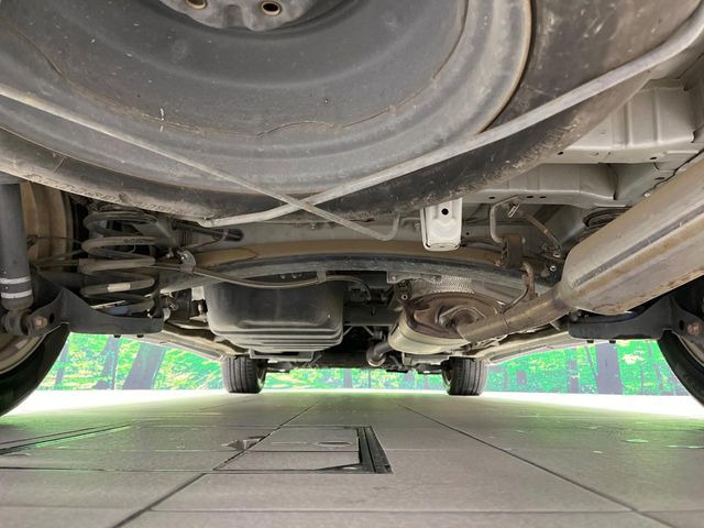 下回りがきれいなうちに、防錆加工の施工がオススメ。降雪地域はもちろん、沿岸部にお住いの方や、趣味でマリン・ウィンタースポーツをされる方にご好評いただいております。