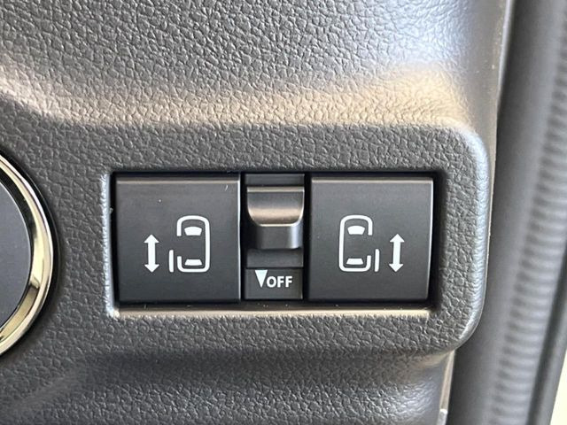 �y�����p���[�X���C�h�h�A�z�X�}�[�g�L�[��^�]�Ȃ̃X�C�b�`�Ō�ȗ����X���C�h�h�A�̊J���\���d��������͂����ăh�A���J����K�v�������A�����Ȃ��q�l�ł��ȒP�ɊJ���߂ł����K�ł���