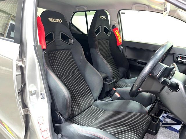 �^�]�ȃV�[�g���͎g�p�������Ȃ��A�ǍD�ȏ�ԂƂȂ��Ă��܂��B���J�Ɏg���Ă������Ƃ��悭�킩��܂��ˁB