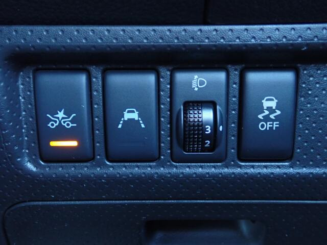 �����h�~�@�\�A�Փˉ���y���u���[�L�t���ŁA�����S�Ƀh���C�u�����y���݂��������܂���