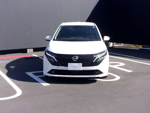 ノートオーラ1.2 G レザーエディション