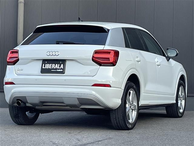 Q230 TFSI スポーツ