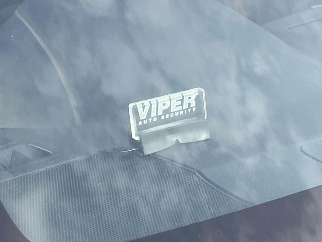 �yVIPER�Z�L�����e�B�z