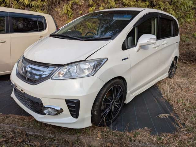 フリードハイブリッド1.5 ジャストセレクション