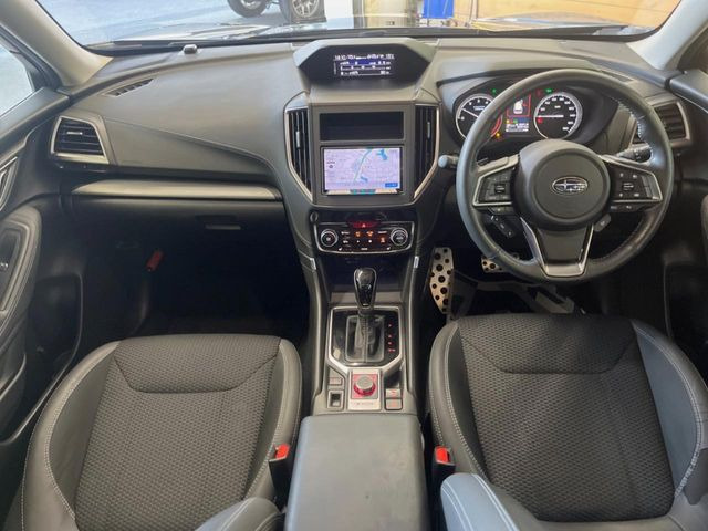 フォレスター2.0 アドバンス 4WD