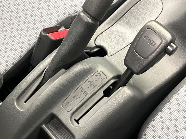 �y�g�����X�t�@�[�z�I�t���[�h��ᓹ�ɓ����������[�h�ւ̐؂�ւ����\�B�������j�����������A�I�����[�h�ȊO�ł����􂵂Ă���܂���