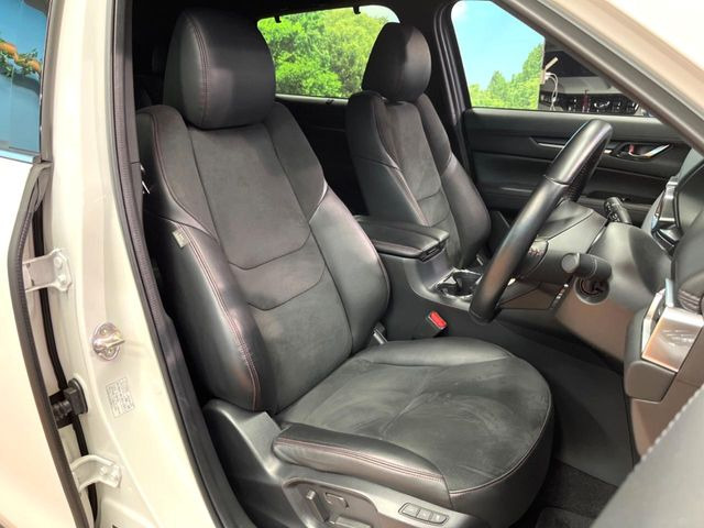 �y�n�[�t���U�[�V�[�g�z�������ƍ���S�n�𗼗������l�C�̃V�[�g���w�ʁE���ʂ̃t�@�u���b�N�f�ނ́A�ʋC���̗ǂ��⊊��ɂ����ɗD��Ă��܂��B�C���╞���ɍ��E���ꂸ���K�ɂ���肢�������܂��B