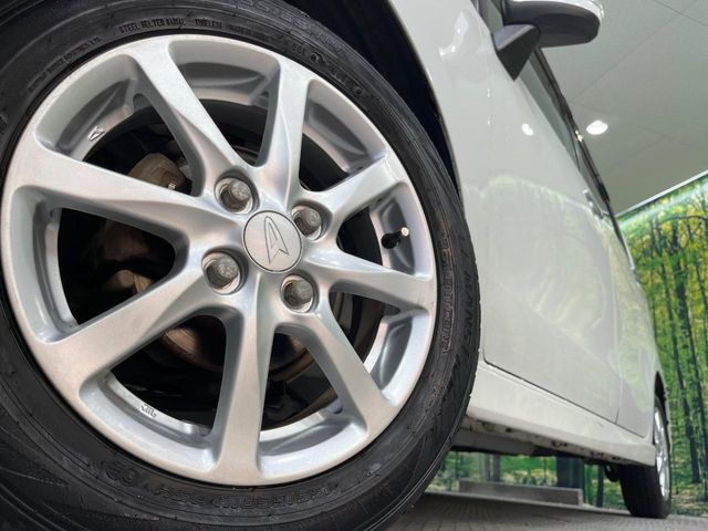 �y����14�C���`�A���~�z�C�[���z�O�ςɃ}�b�`���������A���~�z�C�[���𑕒����Ă���܂��B�e��ЊO�A���~�z�C�[����A�X�^�b�h���X�^�C�����戵�����Ă���܂��B���񂲑��k����������