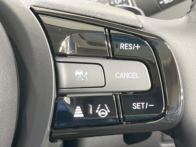 �y�A�_�v�e�B�u�N���[�Y�R���g���[���z�������H�ł̒��������s���y��!!�����ő��x��ۂN���[�Y�R���g���[�����A�Փˌy���V�X�e���ƘA�g���A�O���̎ԗ������m���ĎԊԂ�ۂ悤�ɑ��x���߂��Ă���܂�!!