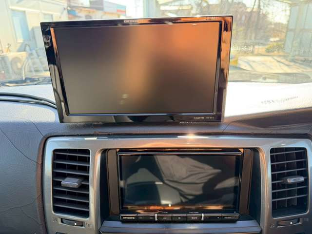 �C�ɂȂ邨�Ԃ�����܂�����E�̓d�b�ԍ����璼�ڂ��X�ɂ��₢���킹���������B�x�����@����ԗ����A��Ԃ܂łȂ�ł������������Ē����܂��B�X�^�b�t�ꓯ���A�����҂����Ă���܂��B