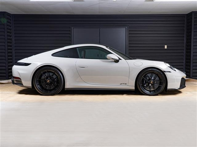 911カレラ GTS PDK