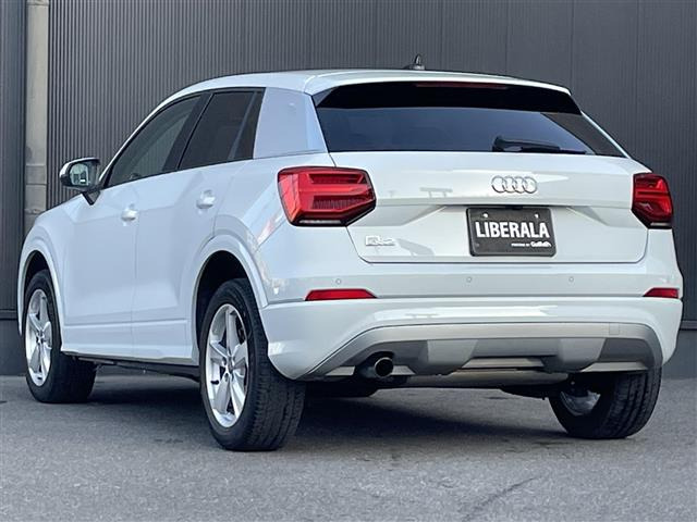 Q230 TFSI スポーツ