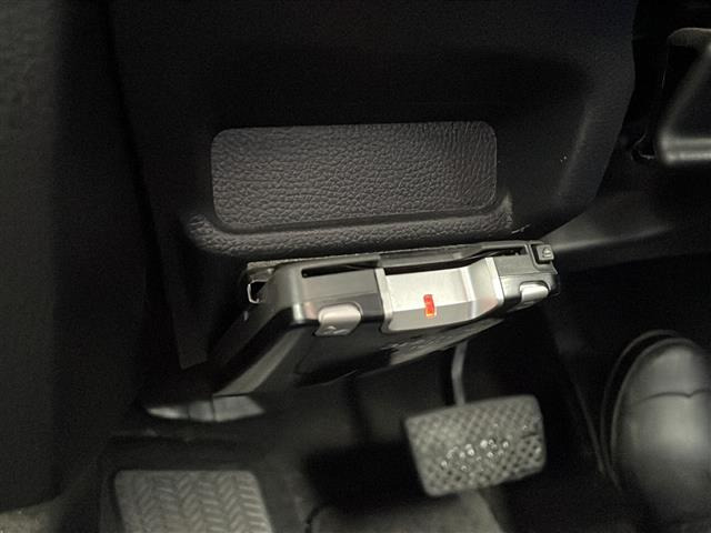 フィット1.5 ハイブリッド Lパッケージ