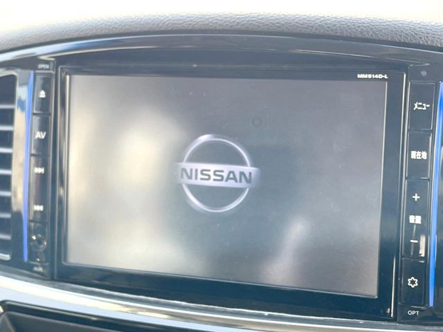 �y����8�C���`�i�r�z�l�C�̏����i�r�𑕔��B�I�[�f�B�I�@�\���[�����Ă���ABluetooth�ڑ�����΂������̃X�}�z��MP3�v���C���[�̉��y���Đ��\!�����̉^�]������Ɋy�����Ȃ�܂�!!