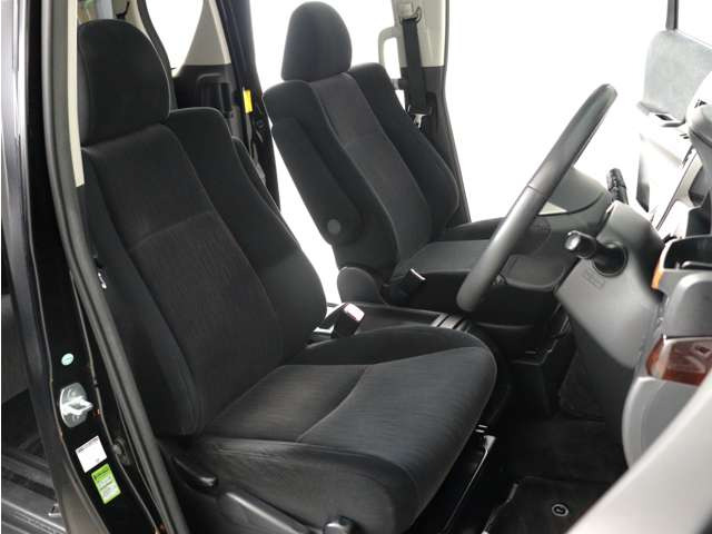 �ǉ��̂��ʐ^�⓮��ȂǁA���[����LINE�ł�����ł��܂�!�C�ɂȂ�_������΂ǂ�Ȃ��Ƃł����X�^�b�t�܂ł��\���t�������������v���ɂ��Ή������Ē����܂�!