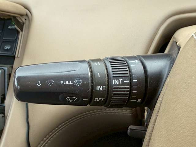 �C�ɂȂ邨�Ԃ�����܂�����E�̓d�b�ԍ����璼�ڂ��X�ɂ��₢���킹���������B�x�����@����ԗ����A��Ԃ܂łȂ�ł������������Ē����܂��B�X�^�b�t�ꓯ���A�����҂����Ă���܂��B