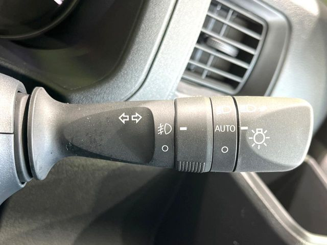 �y�I�[�g���C�g�z����̖��邳�ɉ����Ď����Ńw�b�h���C�g�̓_���E�������ł���@�\�ł�!���C�g�̕t���Y��E�����Y��Ȃǂ������Ȃ�A�J�̓���[���̑��s�����S!�g���l���ʉߎ����֗��ł��ˁ�